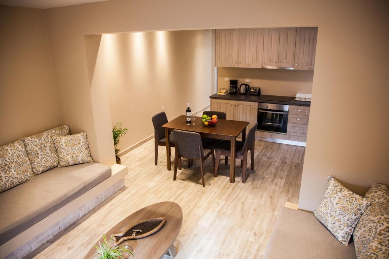 Paporas Apartments Svoronata Bagian luar foto