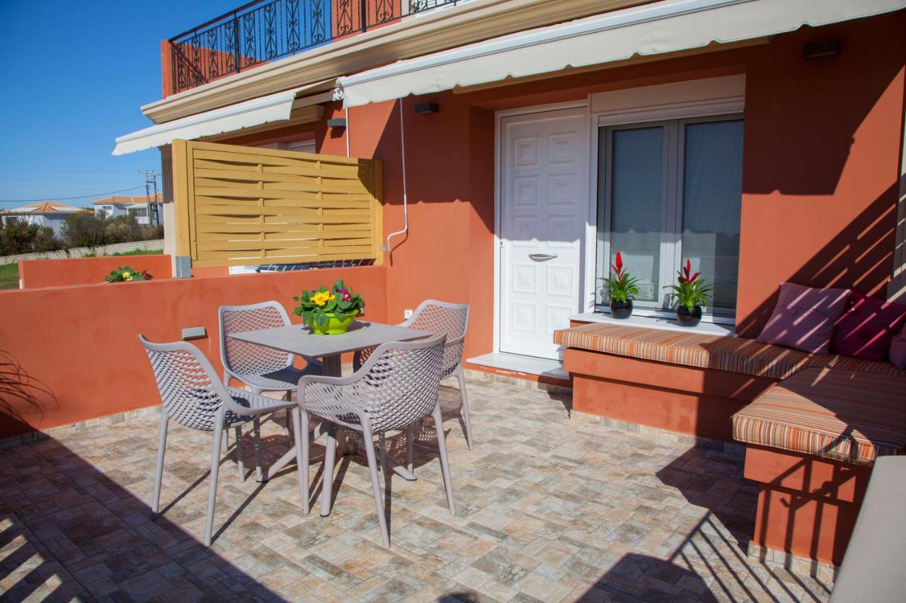 Paporas Apartments Svoronata Bagian luar foto